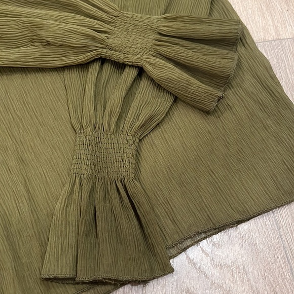 Oak + Fort — long sleeve sheer blouse top - New! - Picture 2 of 4